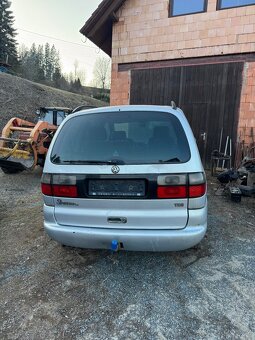 Volkswagen Sharan 1,9 TDi  81 KW r.v 2000 - 2