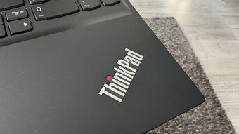 Lenovo ThinkPad E15 gen3 6jader 2.1GHz - 2