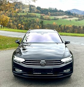 VW Passat B8 Combi 2.0 TDI DSG model 2022 - 2