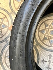 Zimní pneu NEXEN 275/35 R19 - 2