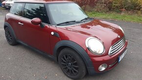 Mini cooper one r56 1.4 16v 70kw - 2