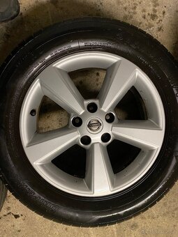 5x114,3 235/60/17 letní Nissan - 2