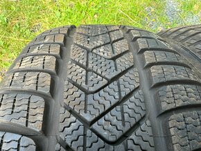 Zimní pneu 225/55/18 Pirelli RFT 2 kusy - 2