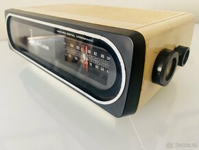 Radiobudík Digital Uhrenradio de Luxe, 70.léta - 2