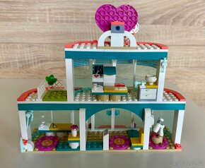 Lego Friends 41394 Nemocnice - 2