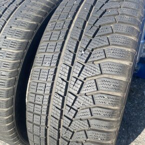 Zimní pneu 205/55 R17 95V Hankook 6mm - 2