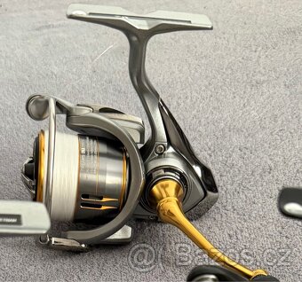 Naviják Daiwa Freams LT 2000S - 2