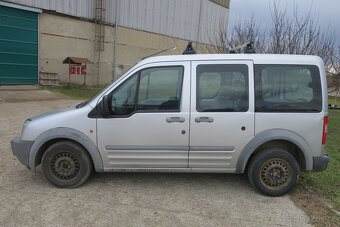 FORD TRANSIT CONNECT 1.8 TDDI, KLIMA, TAŽNÉ - 2