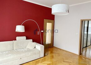 Pronájem bytu 2+1/B, 55m², ul. Baranova, Praha 3 - Žižkov, z - 2