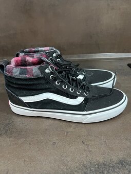 Vans vel.39 - 2