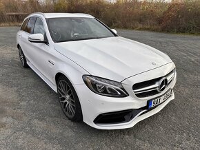 C63 AMG - 2