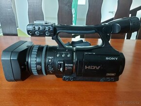 Sony HVR-V1E - 2