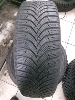 185/60 R15 HANKOOK (5,5mm) č.15271 - 2