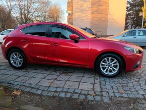 Mazda 3, 2.0i sky 88kw Revolution navi - 2