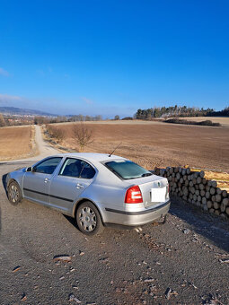 Škoda Octavia 1.9 TDI 77kw - Elegance - 2