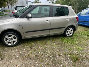 benzínová  Škoda Fabia 1.4 63kw   2012   127000km   facelift - 2