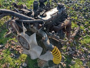 Motor Nissan D21 2.5D  TD25 - 2