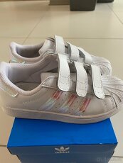 Adidas Superstar vel. 33,5 - 2