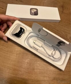 Apple Watch series 9 Cellular 41 mm - 2