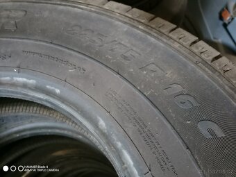 Pneu 225/75 R16 C více kusů vzorek 4-6mm - 2