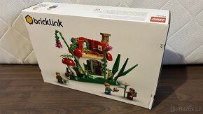 LEGO set bricklink 910037 mushroom house - 2