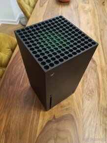 Super dárek - XBOX Series X 3TB, 2x ovladač, 23 her - 2