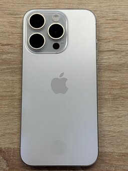 Apple iPhone 15 PRO 128 GB E-SIM / ZÁRUKA 24 MĚSÍCŮ / A - 2