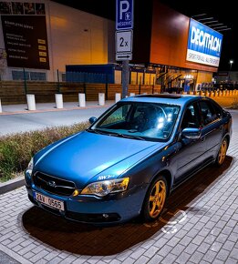 Subaru Legacy H6 3.0R - 2