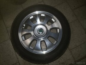 Škoda Alu disky originál 5x100 "16" + pneu letní 205/55 R16 - 2