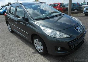 Peugeot 207 1,6 16V Serviska Panorama benzín manuál - 2