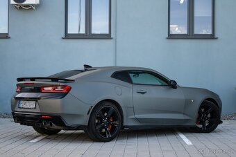 Chevrolet Camaro 6.2L A/T SS ZL1 - 2