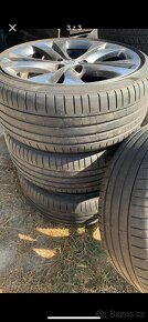 245/35 R20 5x120 - 2