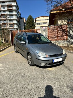 Ford Focus 1.6i 2004 - 2