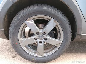 Zimní pneu 225/55 r17 - 50km jeté, DOT 2124 - 2