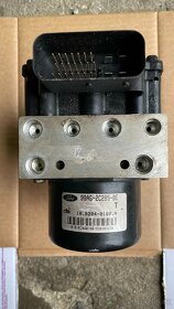 Ford Focus 98-04 - Pumpa modul ABS - 2