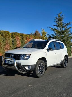 Dacia Duster Black Shadow 64tkm - 2