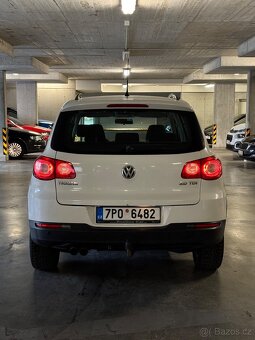 Volkswagen Tiguan - 2