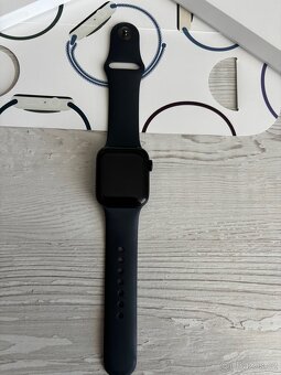 Apple Watch SE 2 40mm (2024) - 2