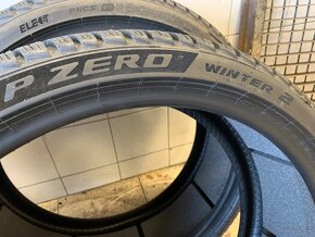 245/35 R21 , 275/30 R21 Pirelli Pzero, BMW M5 - 2