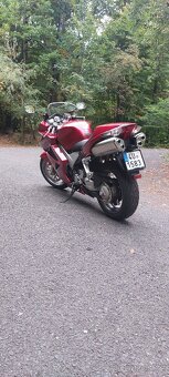 Honda VFR 800 - 2