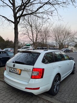 Škoda Octavia lll 2 0 tdi DSG - 2