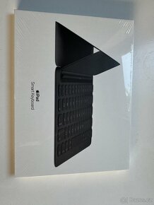 Apple iPad Smart Keyboard - 2