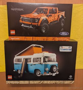 Lego 42126 Ford a Lego 10279 T2 Camper van - 2