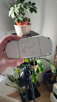 Sony PSP 2000 Silver s CFW - 2