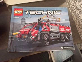 LEGO Technic 42068 Airport Rescue Vehicle + elektronika 8293 - 2