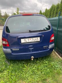 Renault Megane Scenic - 2