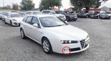 Alfa Romeo 159 - krytka / záslepka nárazníku - 2