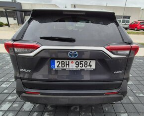 Prodám Toyotu RAV 4 Executive,automat , 2.5,4x4 Hybrid - 2