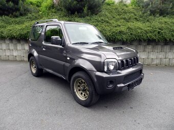 Suzuki Jimny 1.3 63 kW 4x4 1.MAJITEL r.v. 2013 NOVÁ STK - 2