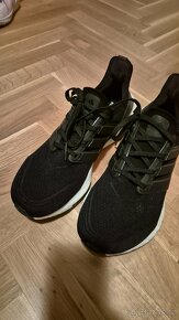 Běžeské boty Adidas Ultraboost 21, vel. 44 - 2